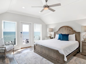 7 bedrooms, individually decorated, individually furnished, free WiFi