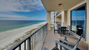 Condo, Multiple Beds, Balcony, Ocean View | Property grounds