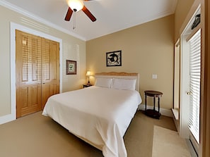 Studio (5 Bedrooms) | Property amenity