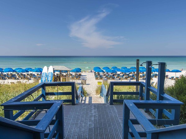 Property grounds - Seychelles #301 (Panama City Beach)