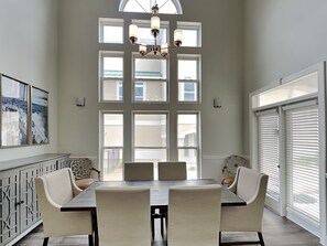 Luxury House, Multiple Beds, Balcony, Pool View | Interior