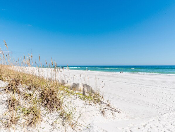Beach nearby - Boardwalk Townhomes #17A by Southern Vacation Rentals (Pensacola Beach)