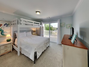 2 bedrooms, individually decorated, individually furnished, free WiFi