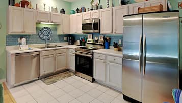 Apartment, Mehrere Betten, Balkon | Eigene Küche