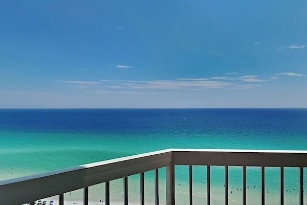 Condo, Multiple Beds, Balcony, Ocean View | Property grounds