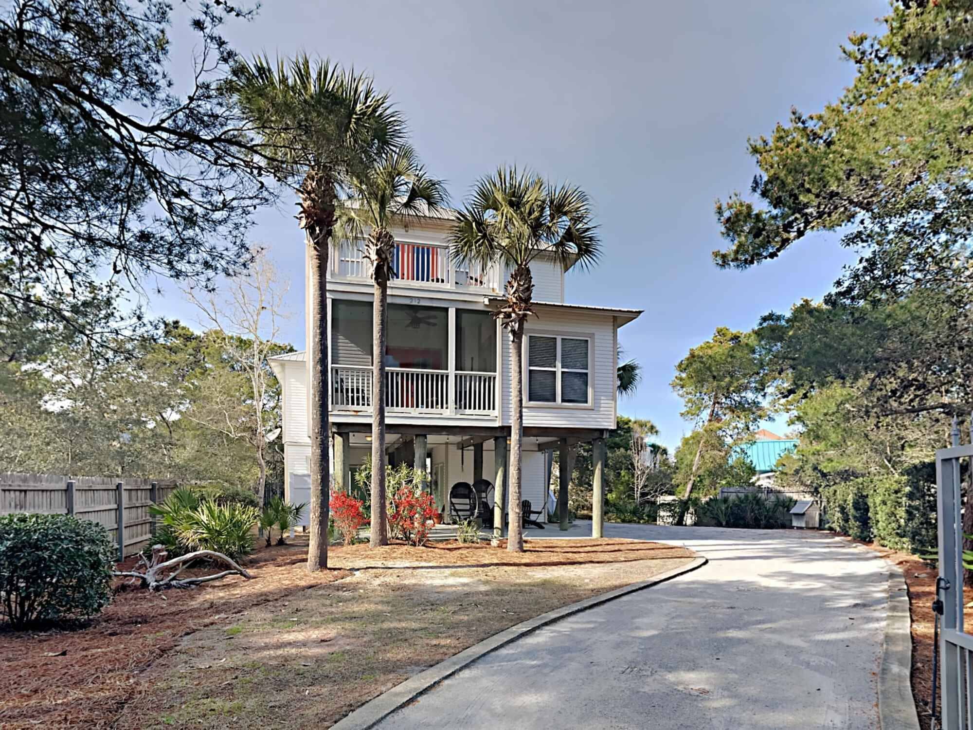 Studio (3 Bedrooms) | Exterior