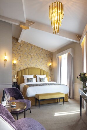 Habitación Prestigio, vista a la ciudad | 1 habitación, sábanas italianas Frette y ropa de cama de alta calidad