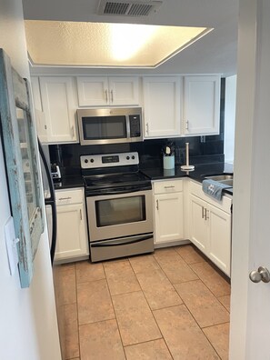 Fridge, microwave, oven, stovetop - 3 Bedroom, Gulf View, Orange Beach Condo--A Boardwalk to Salt Life (Orange Beach)