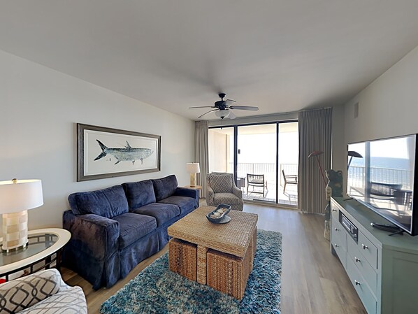 Lägenhet - flera sängar - balkong - havsutsikt | Vardagsrum | Tv