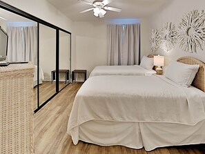 Lägenhet - flera sängar - balkong - havsutsikt | 3 sovrum, individuell inredning, unika möbler och gratis wi-fi