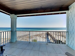 Studio (Multiple Bedrooms) | Property amenity