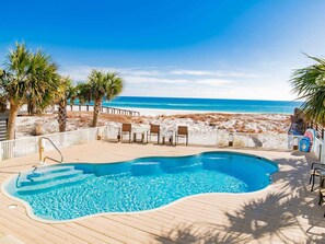 Studio (Multiple Bedrooms) | Pool