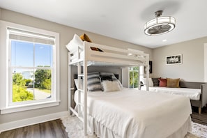 House, Multiple Beds, Balcony, Pool View