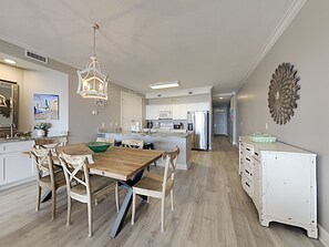 Dining - Grand Pointe #714 by Southern Vacation Rentals (Orange Beach)