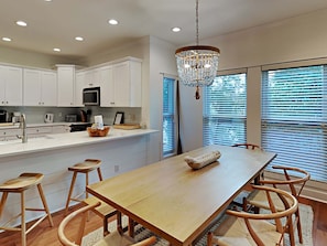 House, Multiple Beds, Balcony, Pool View | Dining