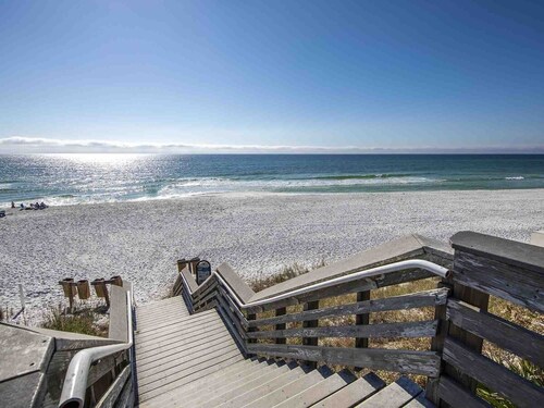 Seagrove Highlands by Southern Vacation Rentals