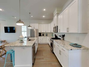 House, Multiple Beds, Balcony, Pool View | Private kitchen | Fridge, microwave, oven, stovetop - Our Treasure (Santa Rosa Beach)