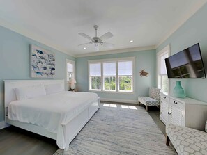 Casa, varias camas, balcón, vista a la alberca | 4 habitaciones, decoración personalizada y muebles diferentes 