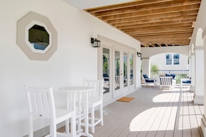 Ferienhaus, Mehrere Betten, Balkon, Gartenblick | Terrasse/Patio