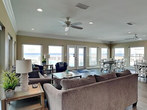 Studio (Multiple Bedrooms) | Property amenity