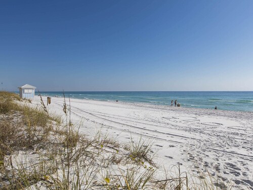 Serena by the Sea by Southern Vacation Rentals
