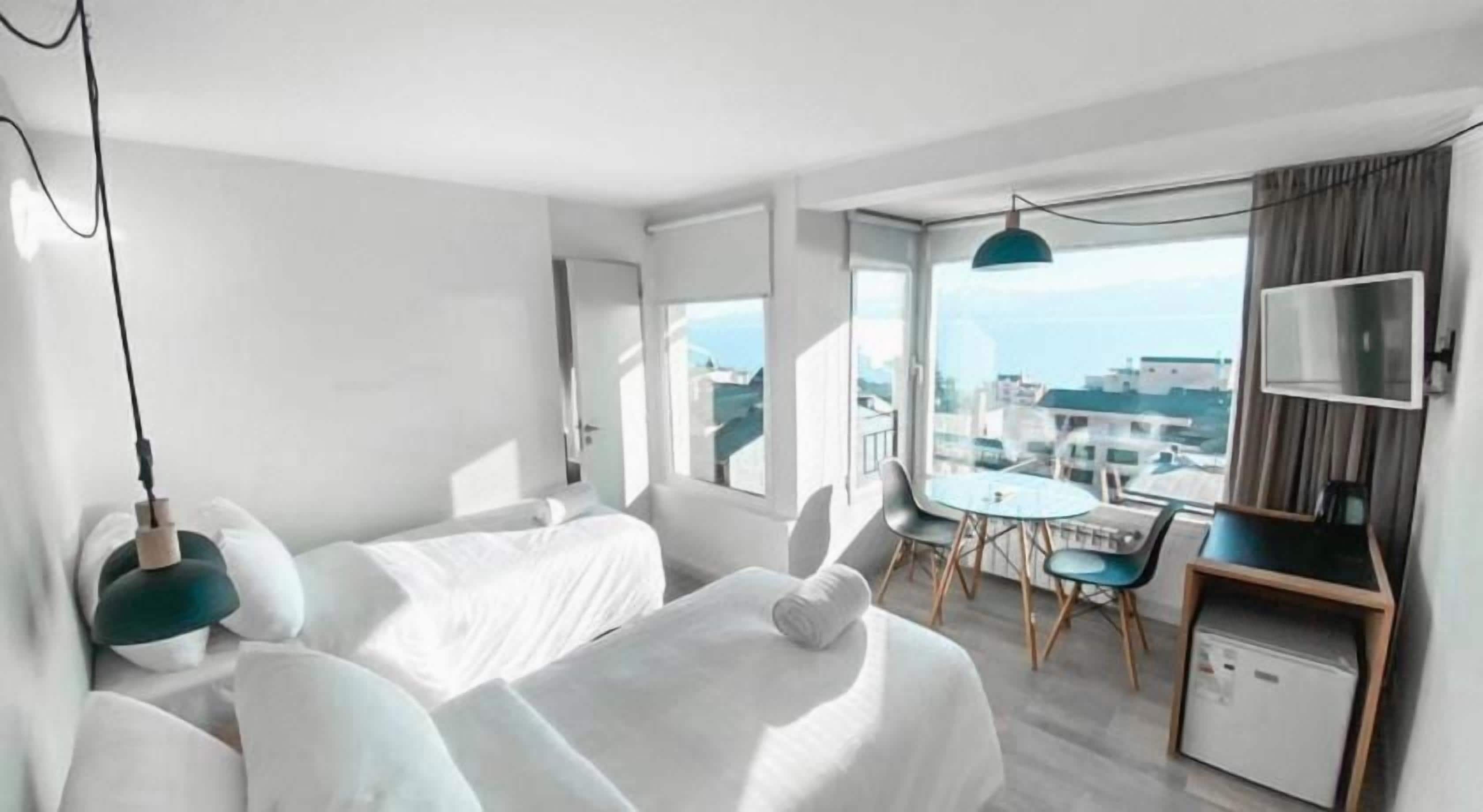 Een minibar, een kluis op de kamer, verduisterende gordijnen