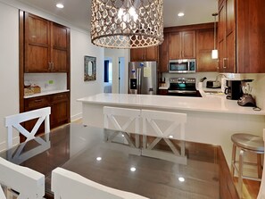 House, Multiple Beds, Kitchen, Garden View | Private kitchen | Fridge, microwave, oven, dishwasher - The Good Life by Southern Vacation Rentals (Panama City Beach)