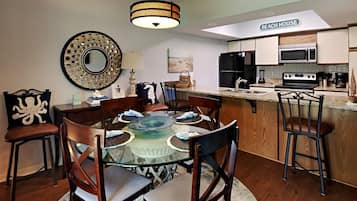 Rumah, Beberapa Tempat Tidur, dapur | Tempat makan
