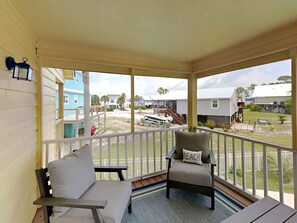 Studio (3 Bedrooms) | Property amenity