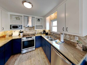 開放式客房 (3 Bedrooms) | 住宿設施服務