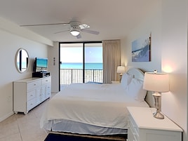 2 habitaciones, decoración personalizada y muebles diferentes