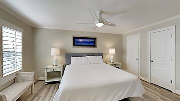 Condo, Multiple Beds, Balcony, Ocean View | 2 bedrooms, individually decorated, individually furnished, free WiFi