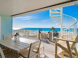 Luxury House, Multiple Beds, Kitchen, Ocean View | Property grounds