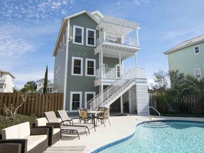 Pool - The Taj Mahal (Santa Rosa Beach)