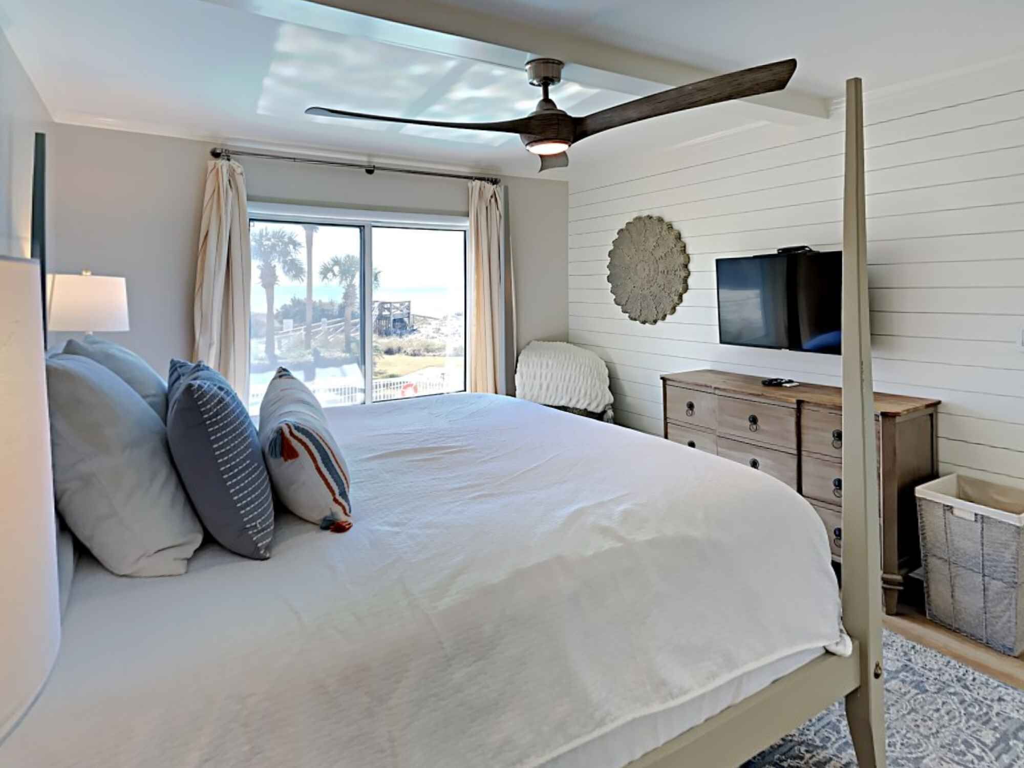 Condo, Multiple Beds, Balcony, Ocean View | 2 bedrooms, individually decorated, individually furnished, free WiFi