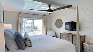 Condo, nhiều giường, ban công, quang cảnh biển