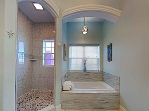Studio (5 Bedrooms) | Property amenity - Banana Bay Townhome #13900 by Southern Vacation Rentals (Pensacola)