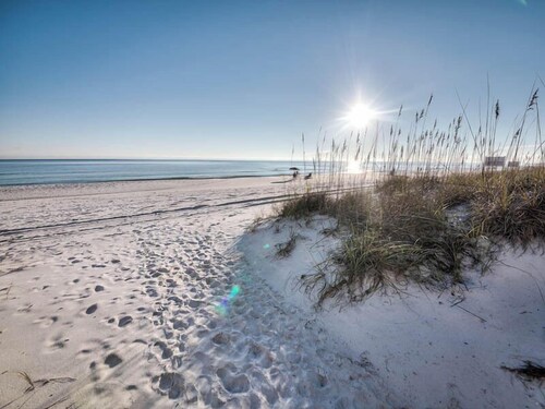 A Dose of Vitamin Sea #936B by Southern Vacation Rentals