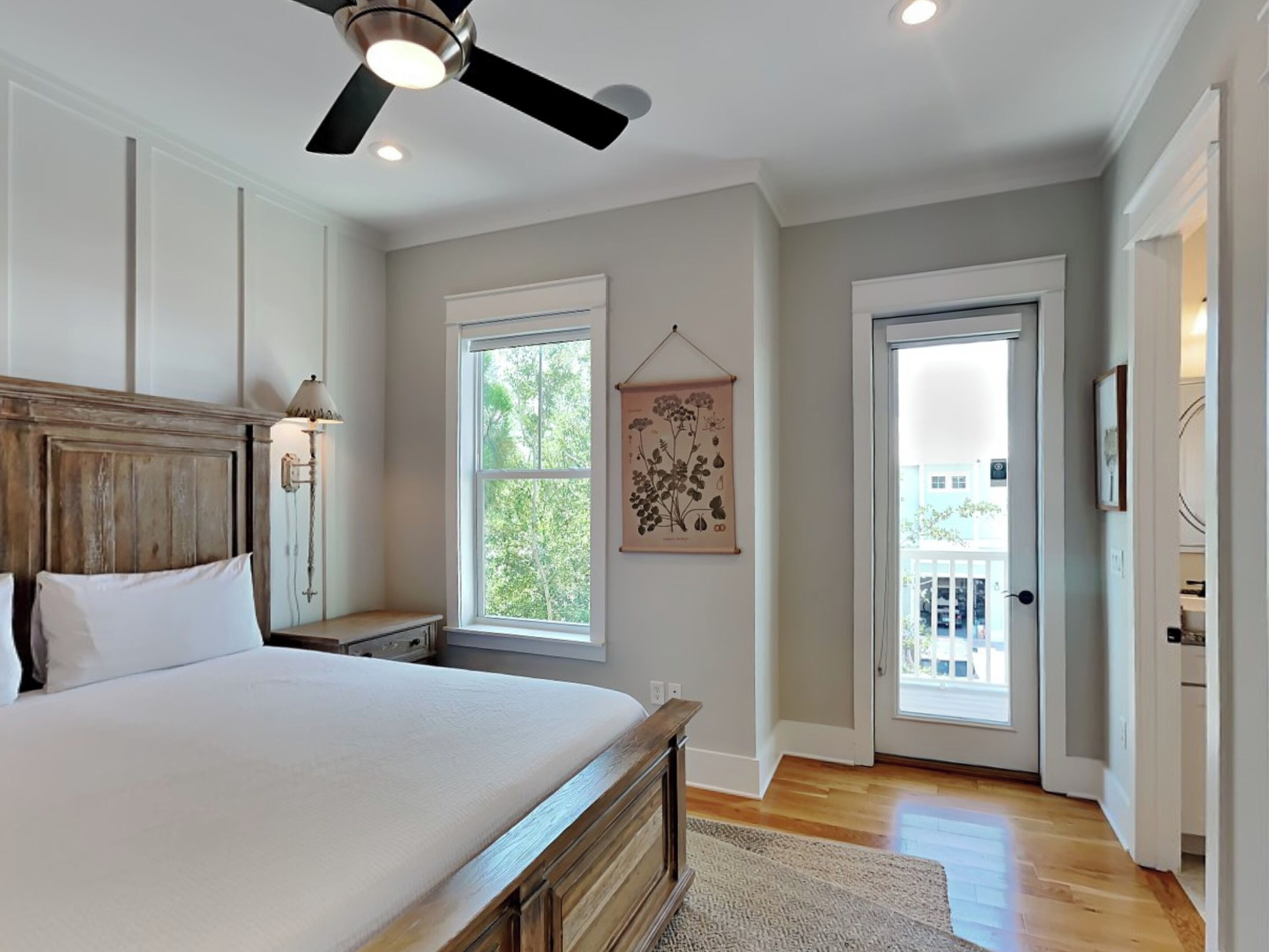 4 habitaciones, decoración personalizada y muebles diferentes 