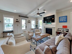 House, Multiple Beds, Kitchen, Garden View | Living area | TV - Sea La Vie In Grayton Beach (Santa Rosa Beach)