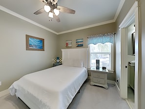 4 bedrooms, individually decorated, individually furnished, free WiFi