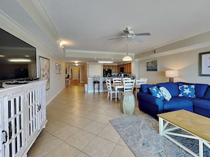 Condo, Multiple Beds, Balcony, Ocean View | Living area