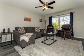 Älytelevisio, Netflix, Hulu, suoratoistopalvelut