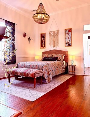 2 chambres, fer et planche à repasser, Wi-Fi, draps fournis