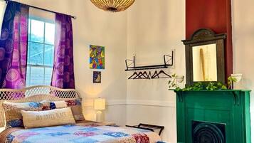 2 habitaciones, tabla de planchar con plancha, wifi y ropa de cama