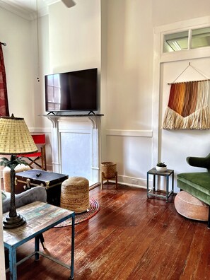 تلفزيون ذكي