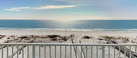 Condo, Multiple Beds, Kitchen, Ocean View | Property grounds