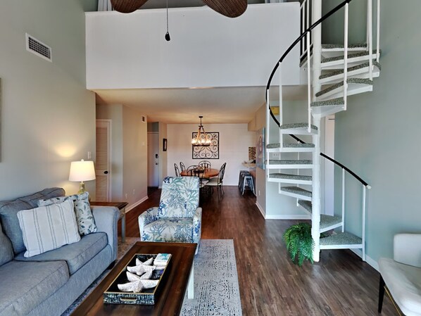 Condo, Multiple Beds, Balcony (#4G - No Pets) | Living area | 42-inch flat-screen TV with cable channels