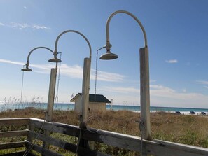 Exterior - Emerald Towers by Southern Vacation Rentals (Destin)