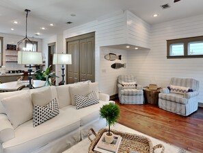 House, Multiple Beds, Balcony, Garden View | Living area | 40-inch TV with digital channels